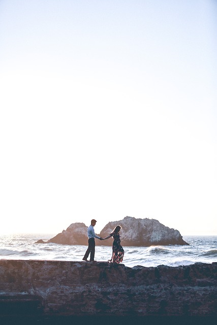 engagement-ring-640x480-87335390.jpeg