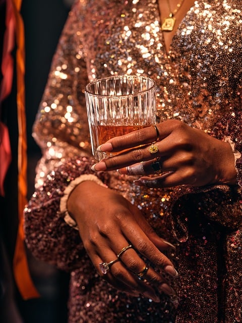 jewelry-appraisal-640x480-69921440.jpeg