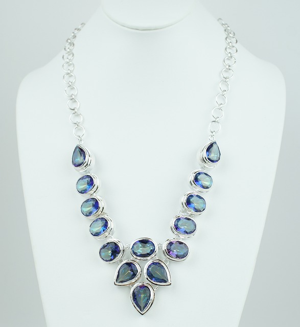pearl necklace