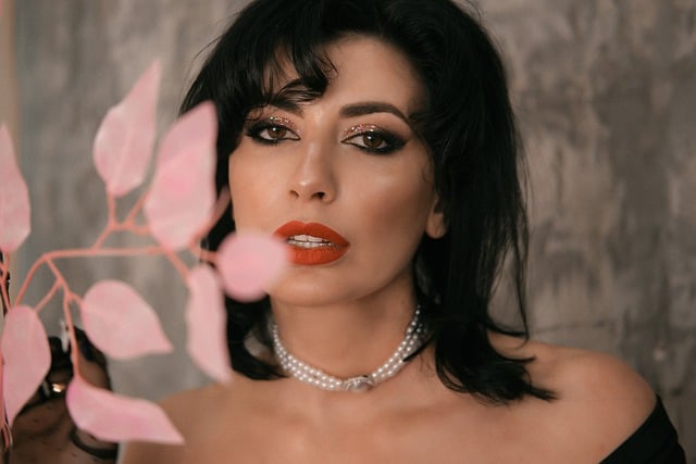 pearl-necklace-640x480-7586152.jpeg