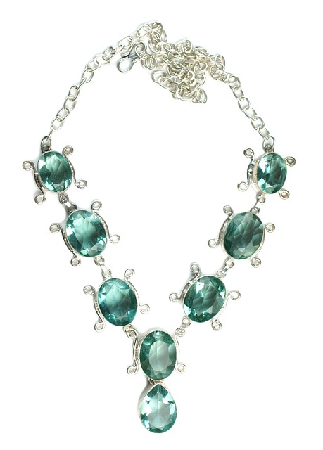 pearl necklace