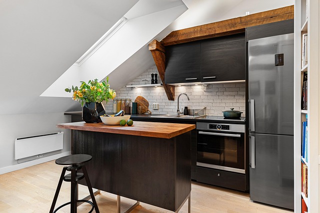 custom kitchen  cabinets