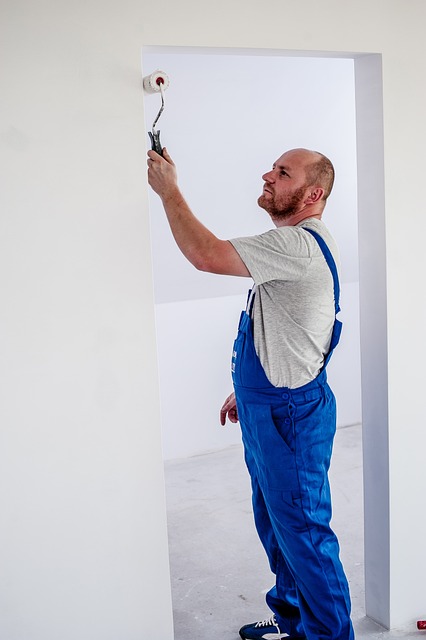 emergency-roof-repair-austin-640x480-26270342.jpeg