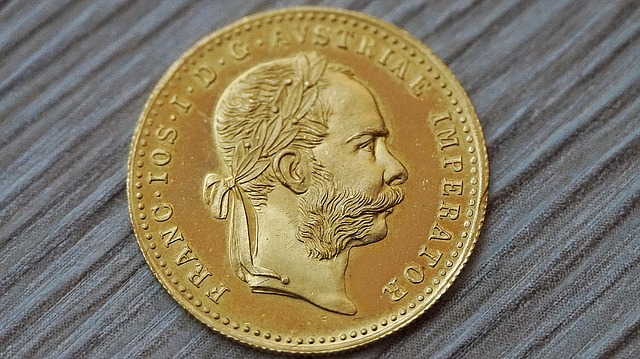 gold-buying-640x480-49031878.jpeg