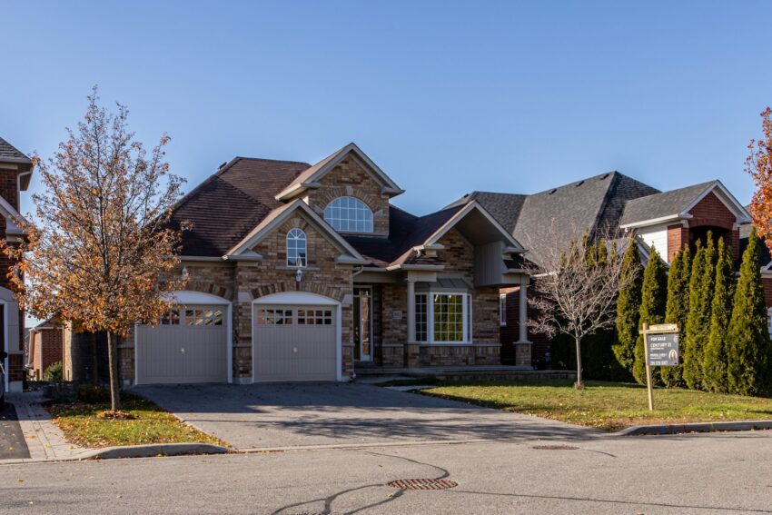 Experienced San Marcos realtor from Walker TX Team selling home