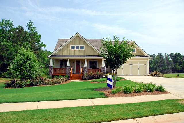 realtor-640x480-14902838.jpeg